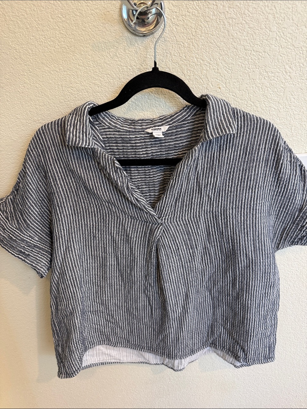 Sonoma Blue & White Striped Short-Sleeve Button-Down  cropped Top